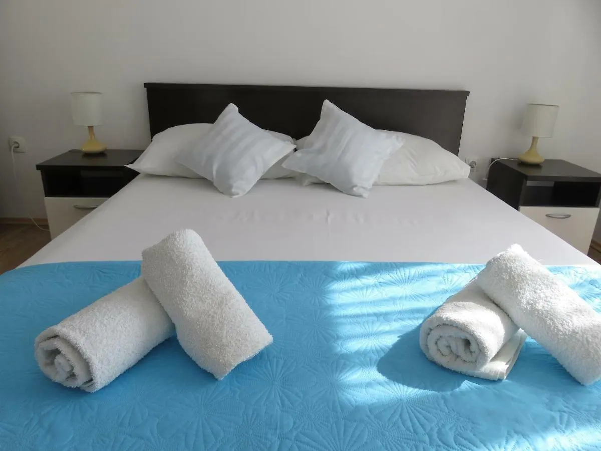 Apartments Angie Zadar